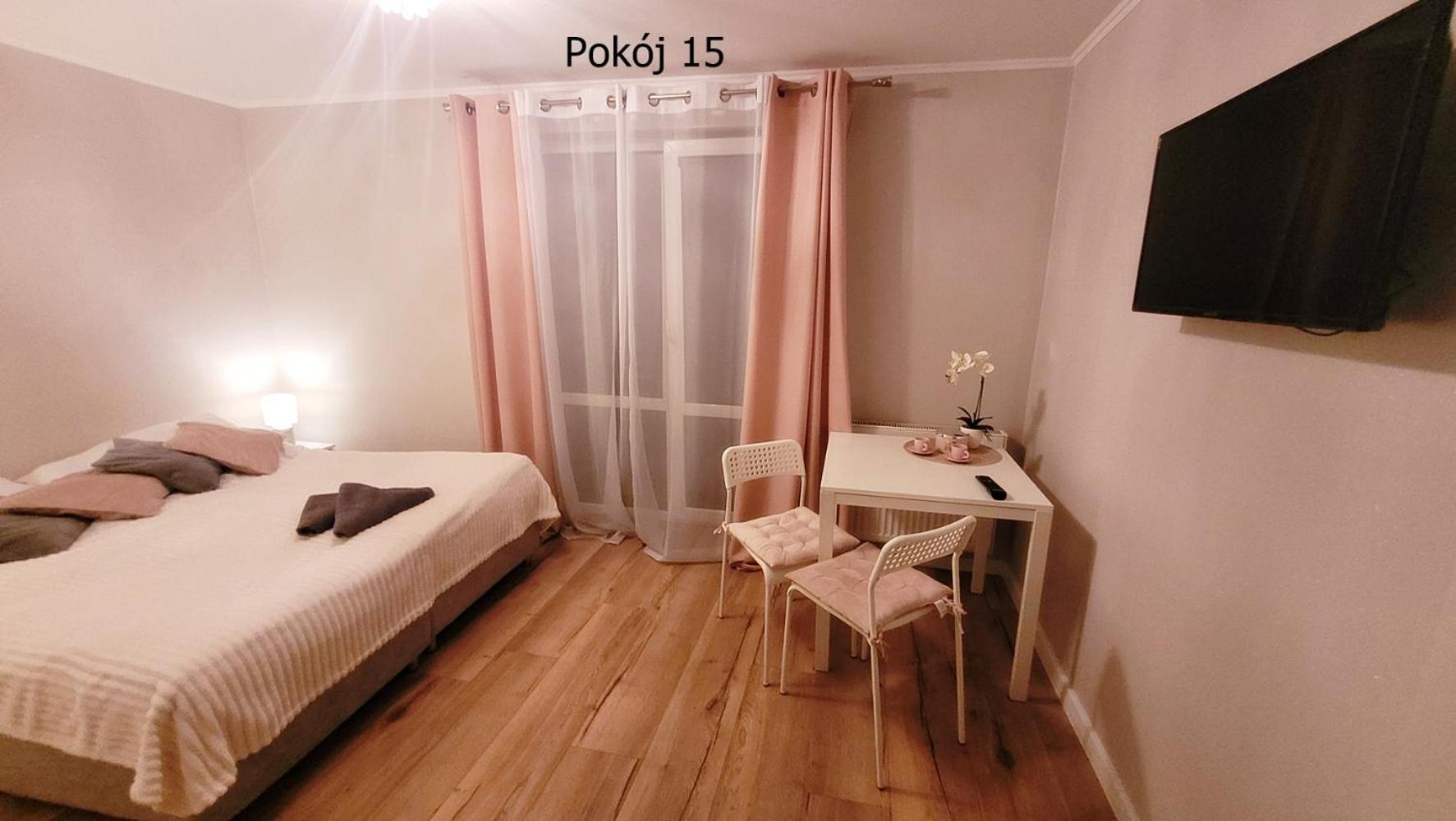 Bed and Breakfast Pod Debem Krynica Morska Esterno foto